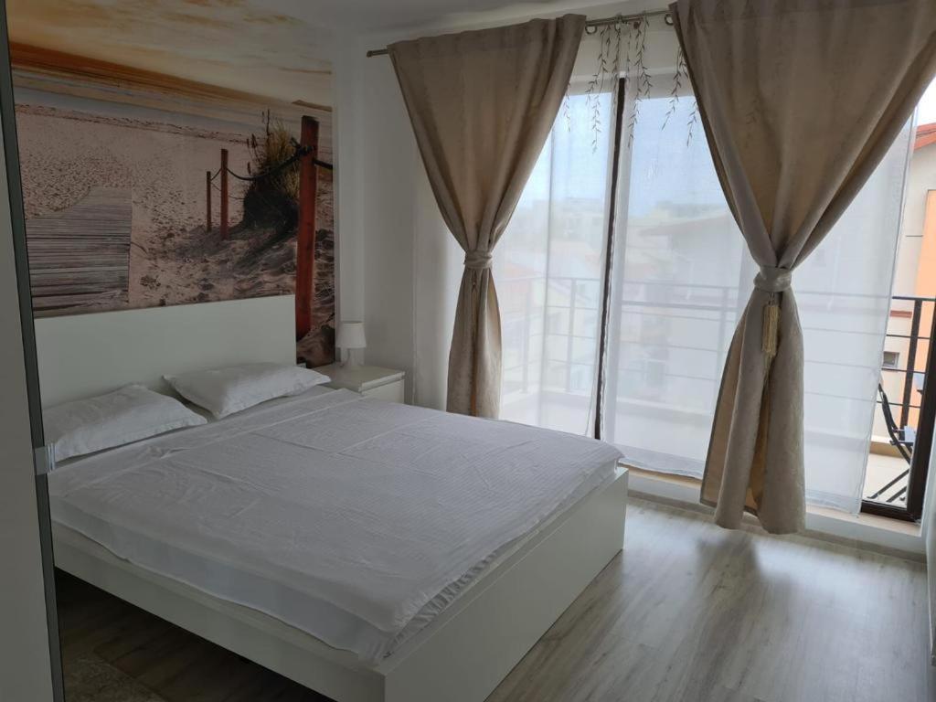 Sea Side Ada Apartment Navodari Luaran gambar